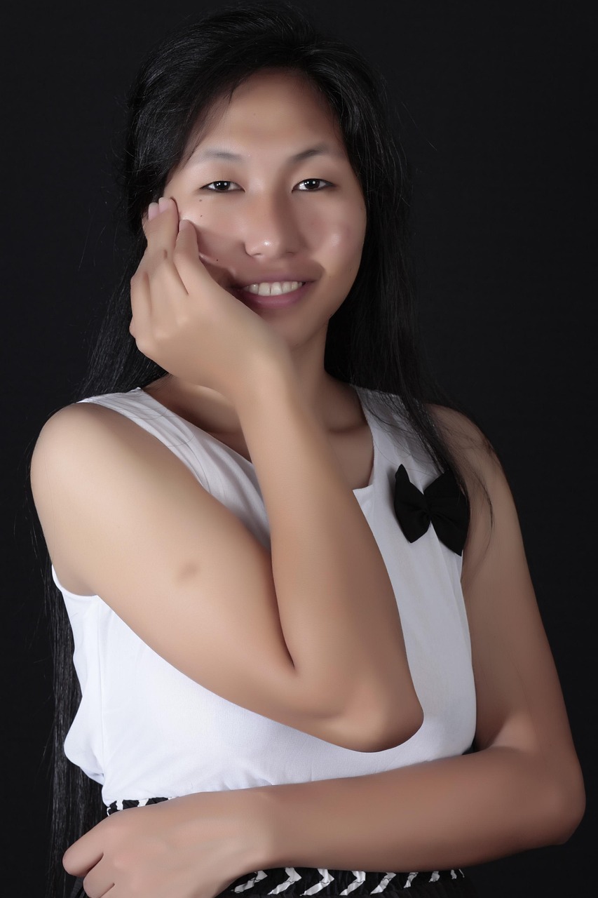 高叶最新写真,时尚魅力的完美展现